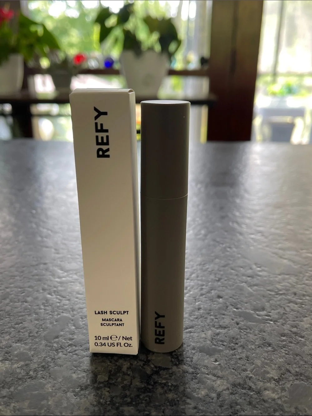 REFY Lash Sculpt Mascara in Black sculpted lifted lengthened up to 12 hours